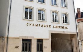 Champagne Andre Bergere - Guest House